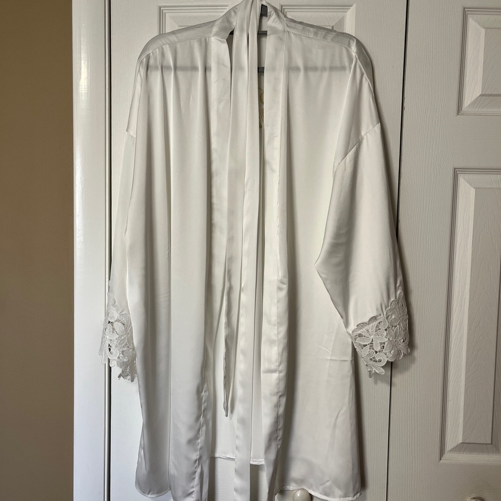 White Satin Bride Robe with Lace Details - Picture 2 of 4